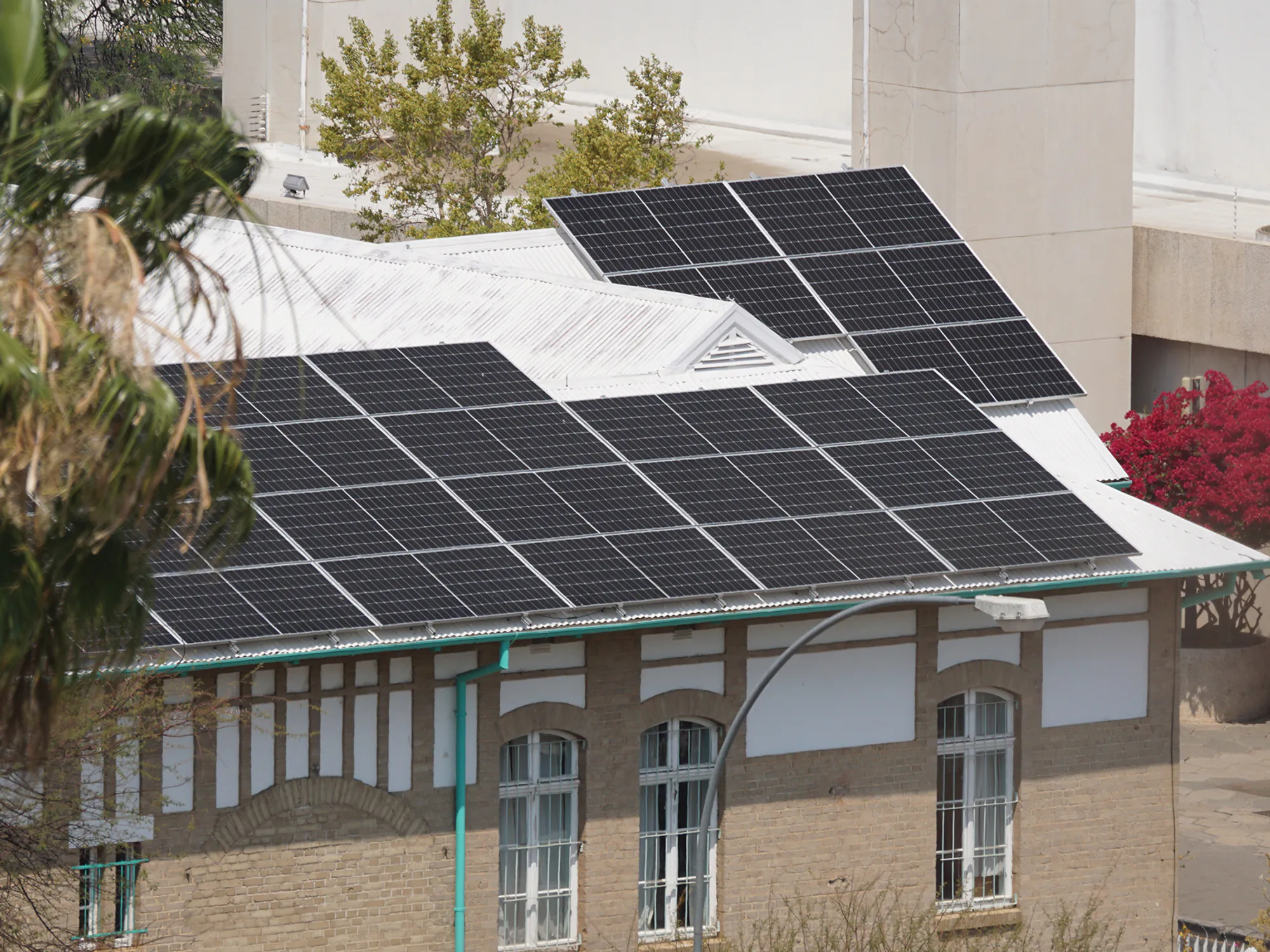 Harnessing Ai For Clean Energy:  A Brighter Tomorrow. - 0ams86g