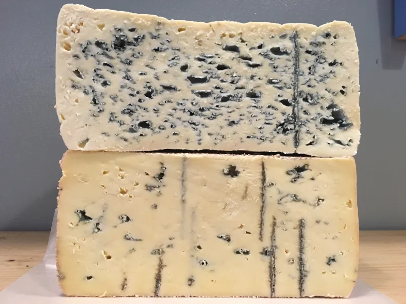 Perl Las blue cheese